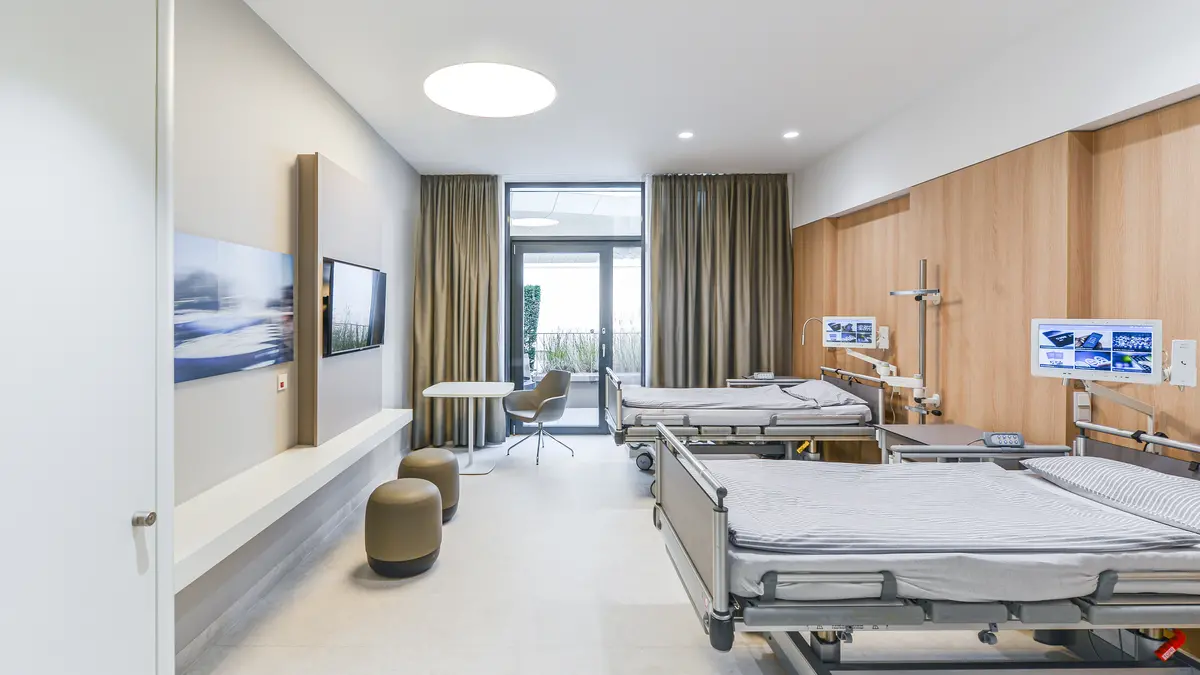 Projekte_UKM_IEZ_Münster_Privatstation_Patientenzimmer