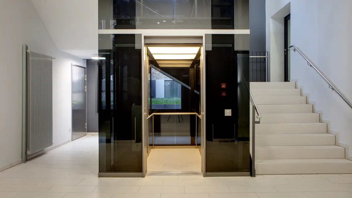 Universitaetsklinikum_Muenster-Neubau-PAN-Zentrum_Treppe