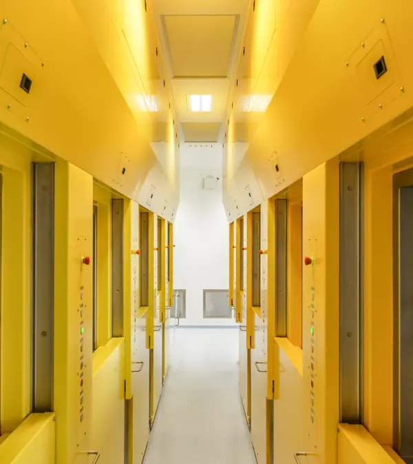Projekte_Rossendorf_ZRT_Innenraum 1