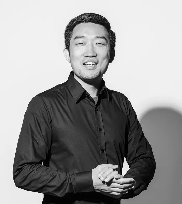 Hesen Zhou