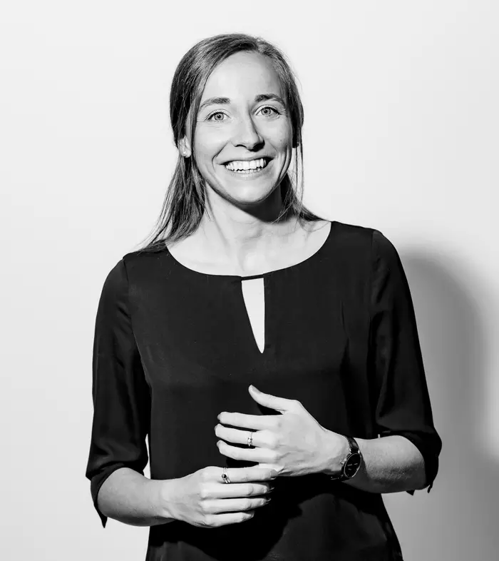 Portrait von Lisa Decker